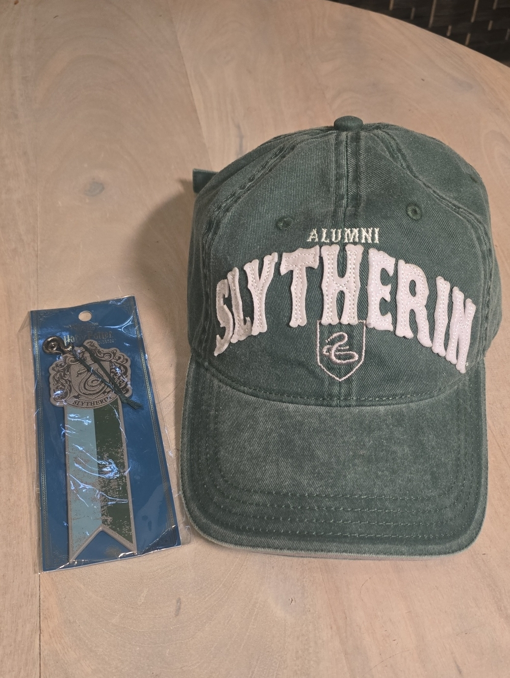 Harry Potter Slytherin Alumni Hat & Metal Crest Bookmark Bundle House Set